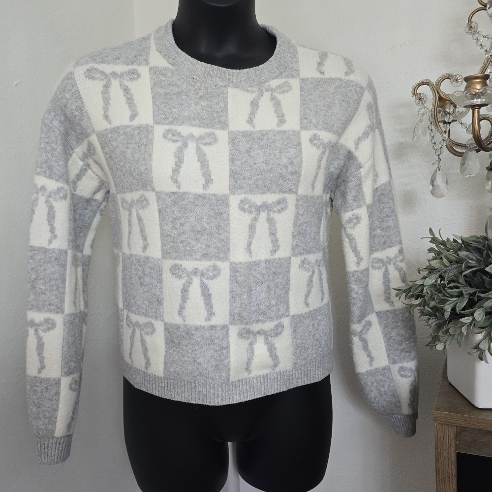 Gray and White Checkered Sweater